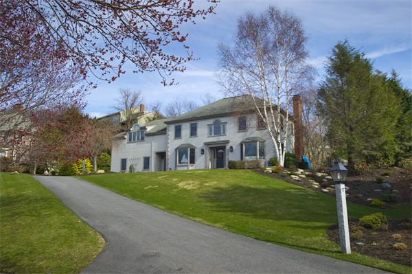 17 Whittier Road Marblehead, MA 01945 - Photo 1 of 24