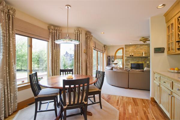 17 Whittier Road Marblehead, MA 01945 - Photo 11 of 24