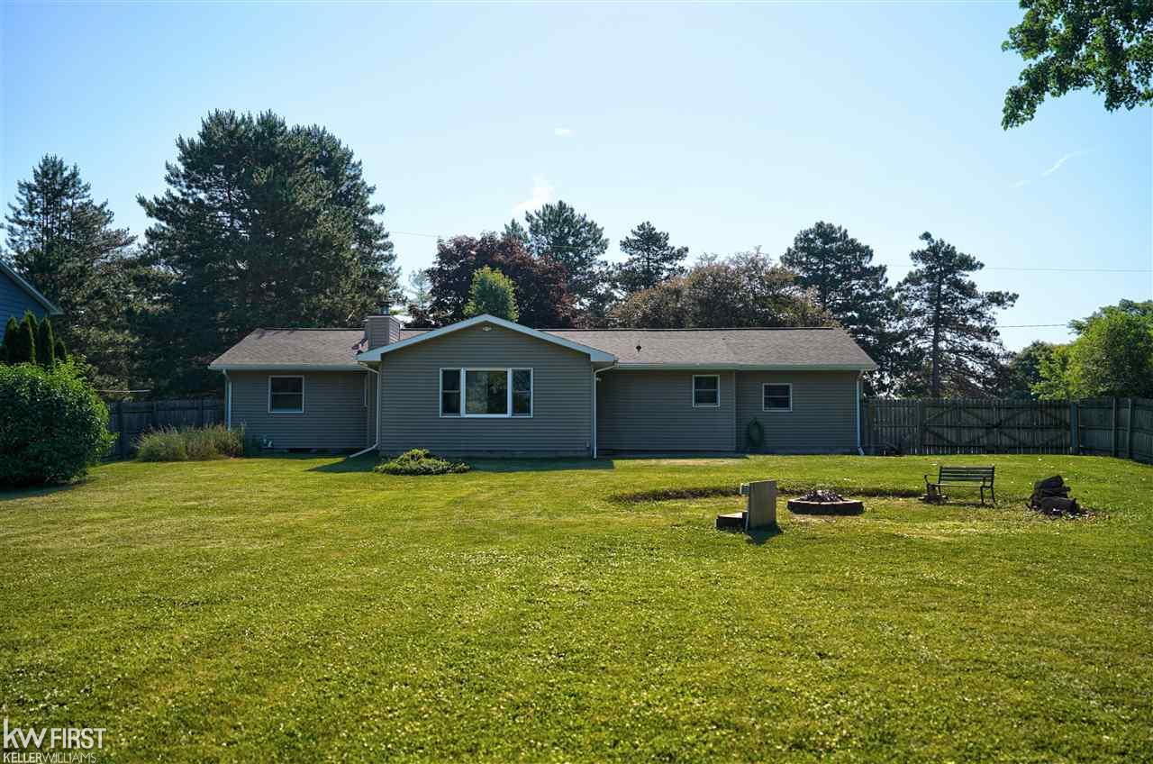 3167 North Oak Road Davison, MI 48423 - Photo 47 of 55 50081716-47.JPG