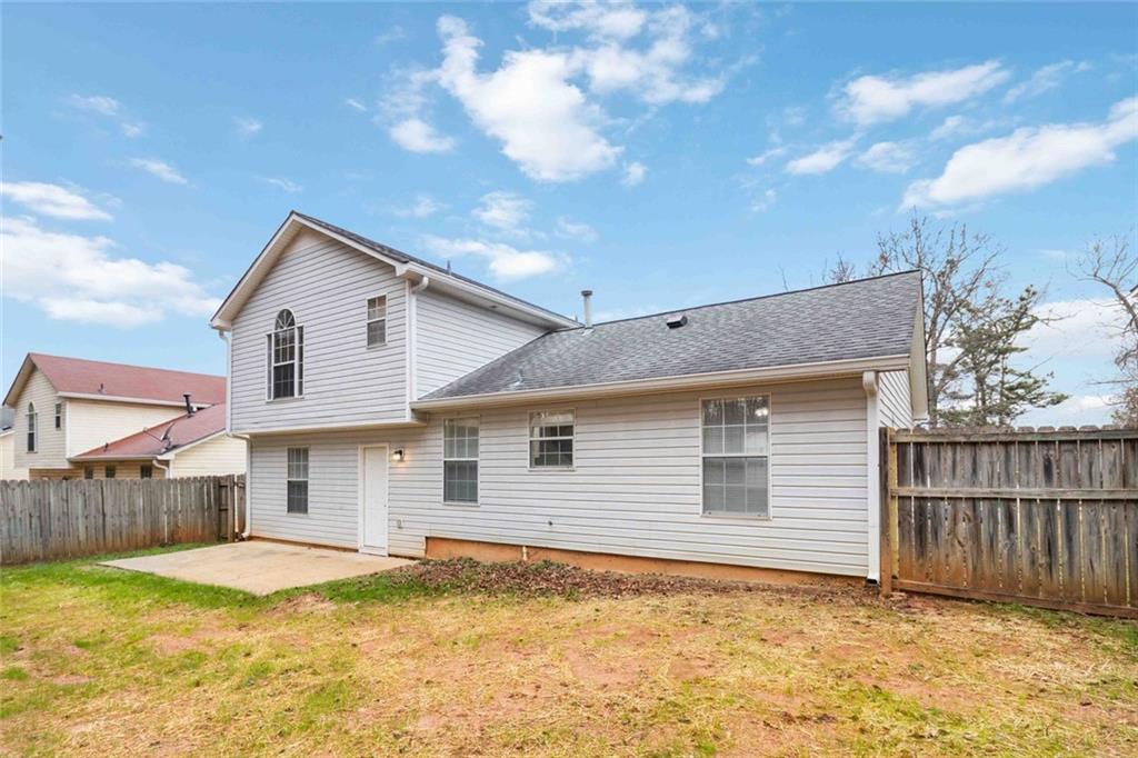 4835 Haymarket Trail Decatur, GA 30035 - Photo 34 of 38