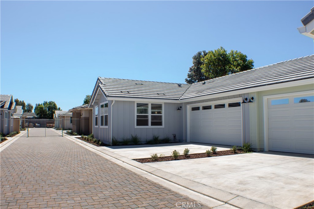 1452 Ronald Way Oceano, CA 93445 - Photo 11 of 56