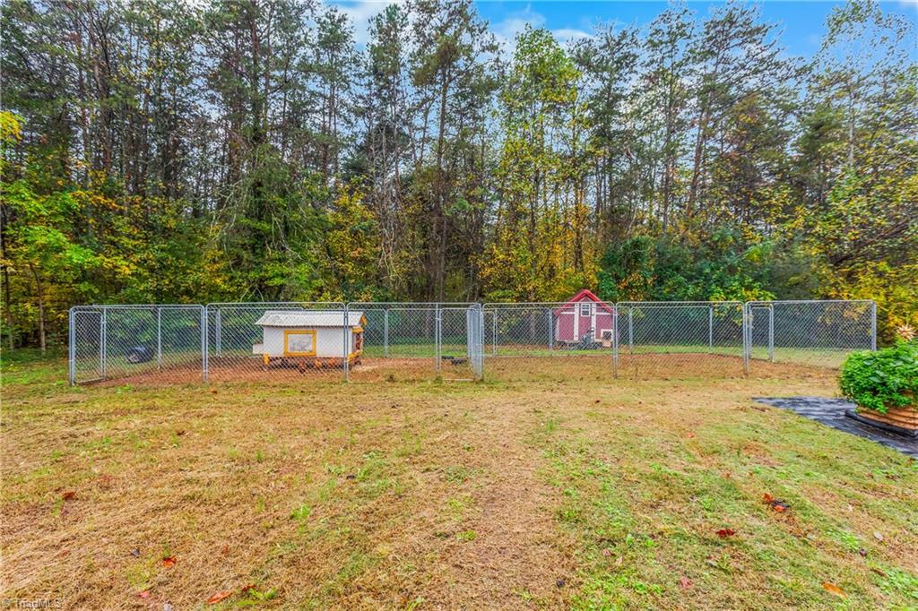 2044 Brims Grove Road Pinnacle, NC 27043 - Photo 30 of 46
