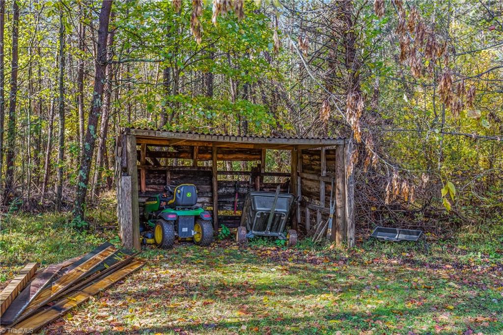 2044 Brims Grove Road Pinnacle, NC 27043 - Photo 44 of 46