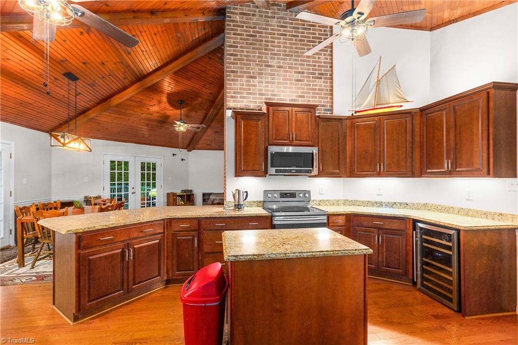 2044 Brims Grove Road Pinnacle, NC 27043 - Photo 6 of 46