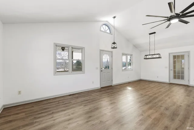 $529,900 | 2915 Highway 827, Angola, IN 46703