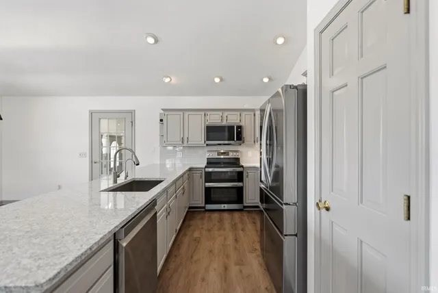 $529,900 | 2915 Highway 827, Angola, IN 46703