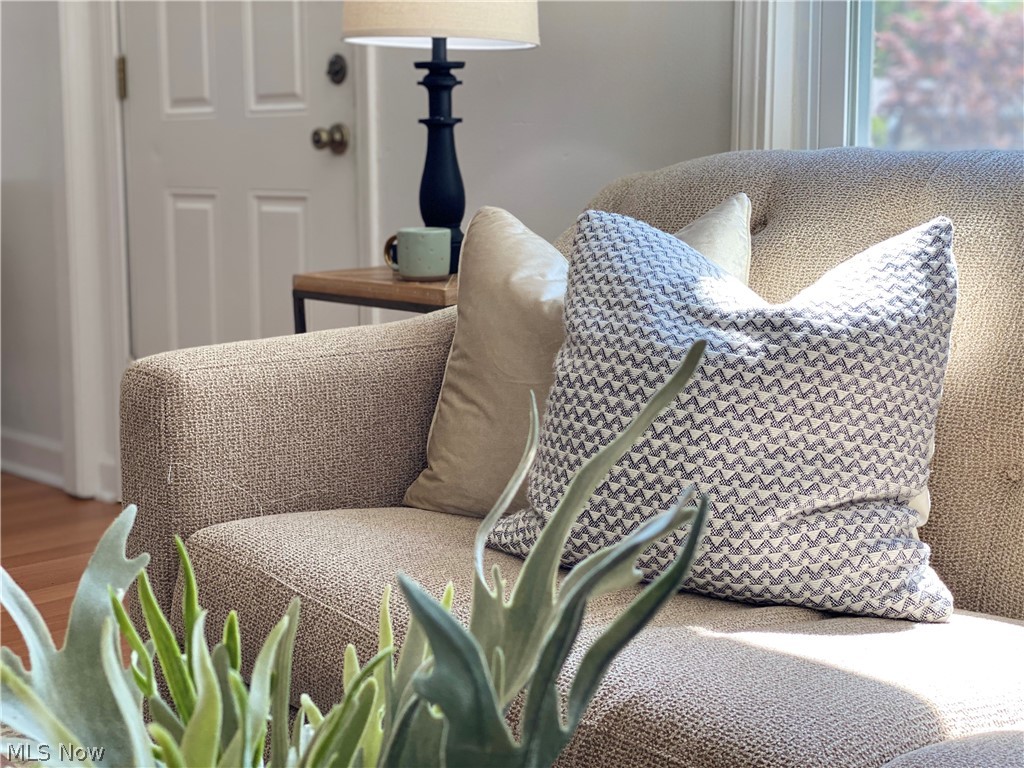 5047 Forest Road Mentor, OH 44060 - Photo 2 of 24 Gallery Image 2
