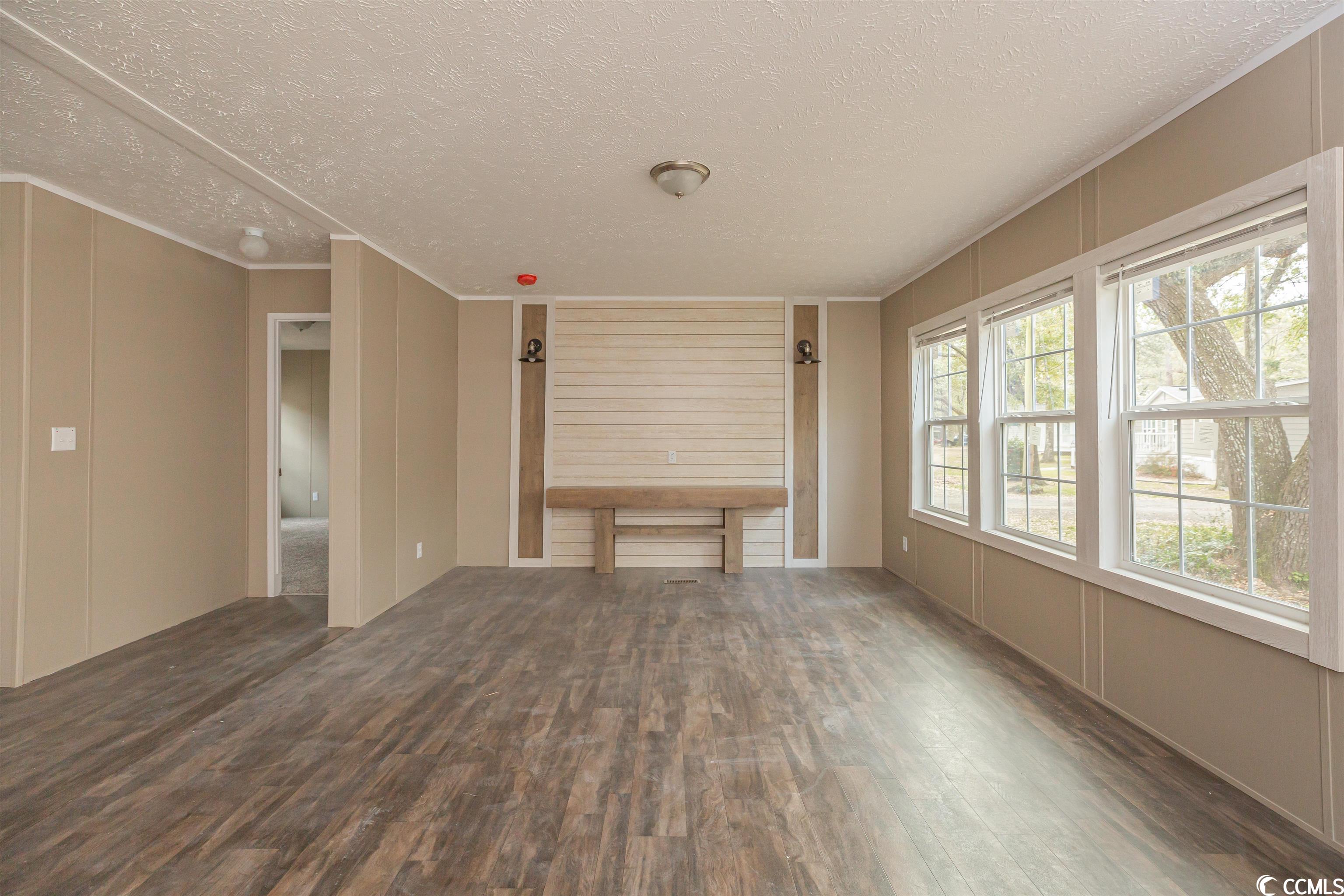 528 Lagrande Drive Murrells Inlet, SC 29576 - Photo 3 of 30 Gallery Image 3
