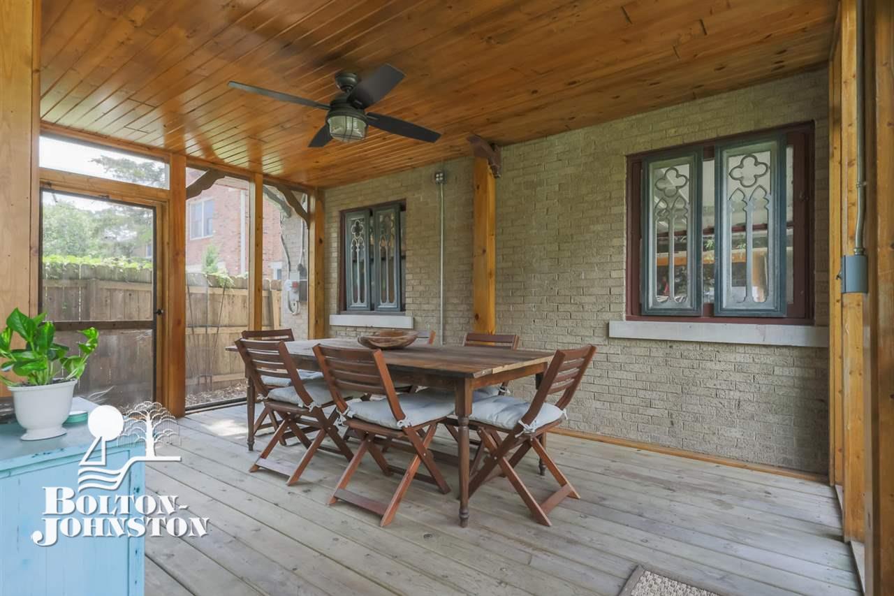 898 Westchester Road Grosse Pointe, MI 48230 - Photo 47 of 57 Custom Screen Porch
