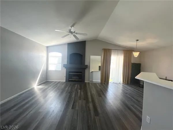 $1,550 | 5415 West Harmon Avenue, Unit 2184, Las Vegas, NV 89103