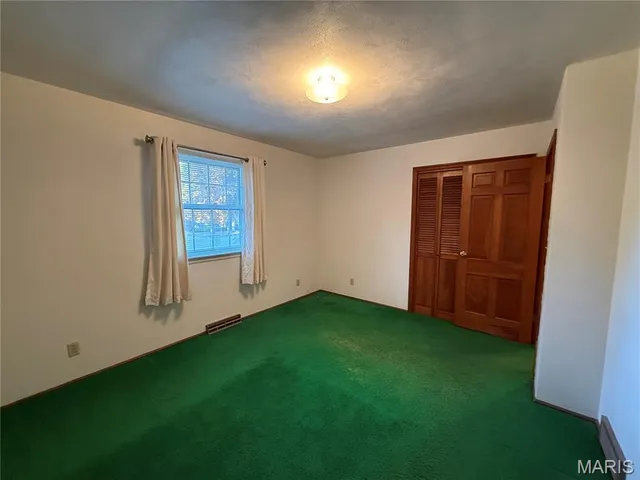 $245,000 | 1115 Robert Drive, Godfrey, IL 62035