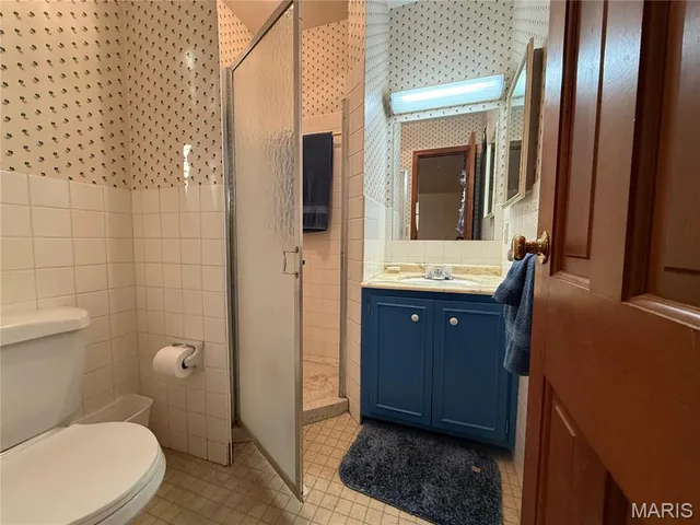 $245,000 | 1115 Robert Drive, Godfrey, IL 62035