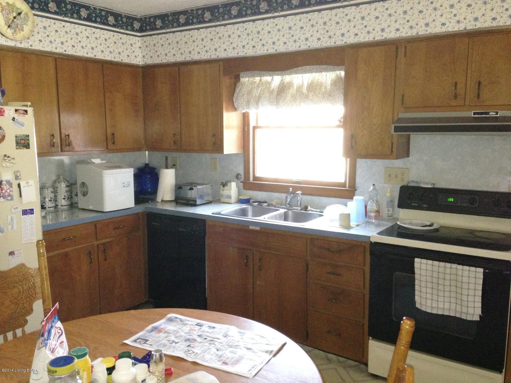 1044 Sulphur Road New Castle, KY 40050 - Photo 7 of 39 KITCHEN