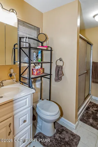 $314,900 | 122 Dover Drive, Bushkill, PA 18324