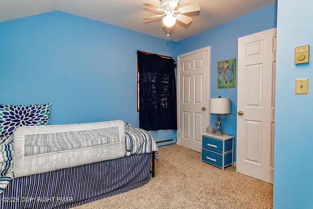 $314,900 | 122 Dover Drive, Bushkill, PA 18324