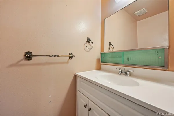 $285,000 | 9116 Lehigh Avenue, Denver, CO 80237
