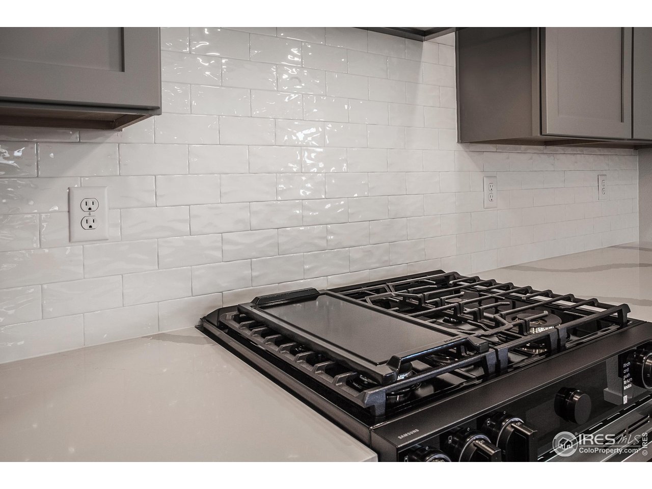 6071 Red Barn Road Timnath, CO 80547 - Photo 17 of 40 KITCHEN