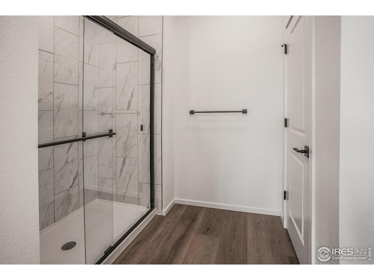 6071 Red Barn Road Timnath, CO 80547 - Photo 26 of 40 MASTER BATH