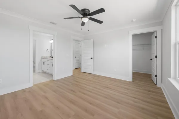 $2,250 | 710 Dale Place, Unit 2, Fort Walton Beach, FL 32547