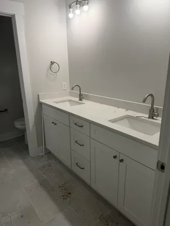 $2,250 | 710 Dale Place, Unit 2, Fort Walton Beach, FL 32547