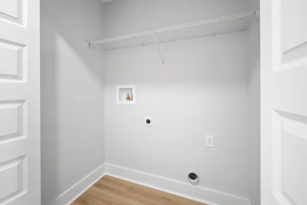 $2,250 | 710 Dale Place, Unit 2, Fort Walton Beach, FL 32547