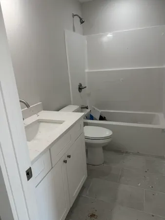 $2,250 | 710 Dale Place, Unit 2, Fort Walton Beach, FL 32547