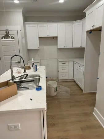 $2,250 | 710 Dale Place, Unit 2, Fort Walton Beach, FL 32547