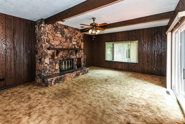 333 South Wolf Road Des Plaines, IL 60016 - Photo 12 of 25 an empty room with windows and ceiling fan