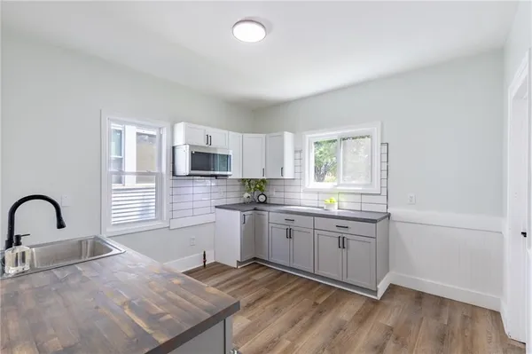 $1,500 | 567 Hayward Avenue, Unit 2, Rochester, NY 14609