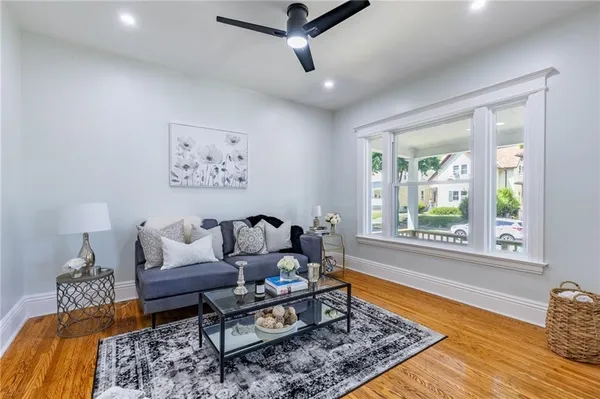 $1,500 | 567 Hayward Avenue, Unit 2, Rochester, NY 14609