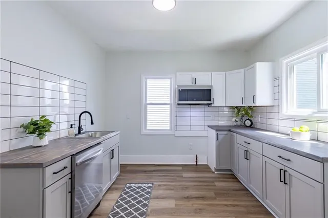 $1,600 | 567 Hayward Avenue, Unit 2, Rochester, NY 14609