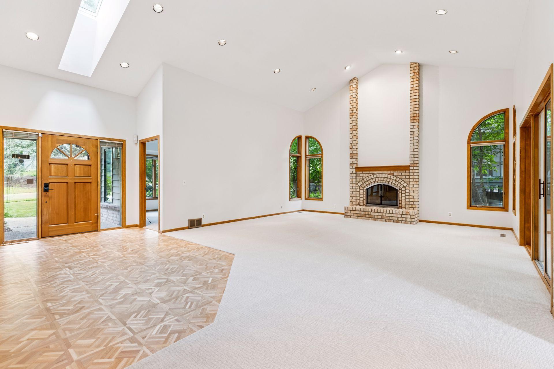 8048 Telegraph Road Bloomington, MN 55438 - Photo 4 of 73