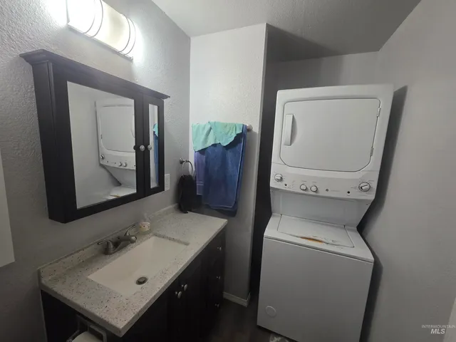 $599,000 | 2212 Aries Drive, Nampa, ID 83651