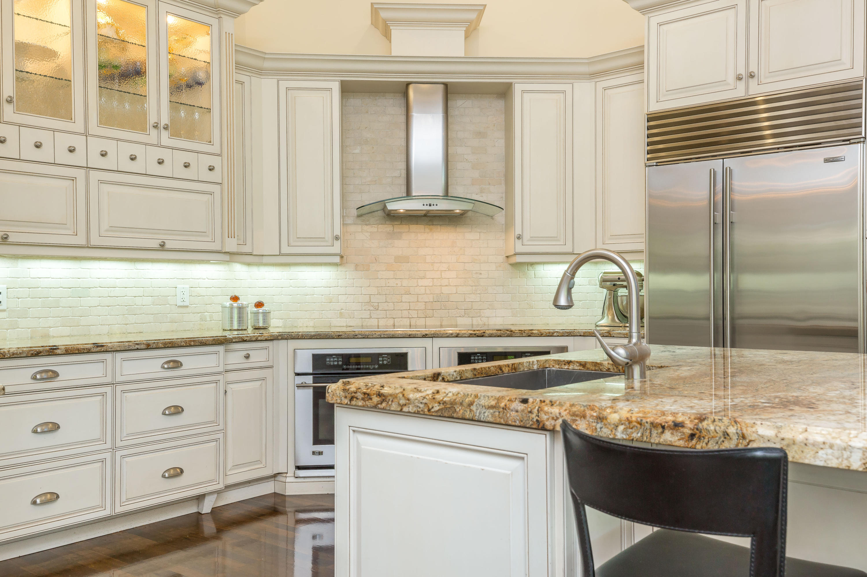 5776 Hamilton Way Boca Raton, FL 33496 - Photo 4 of 11 Kitchen