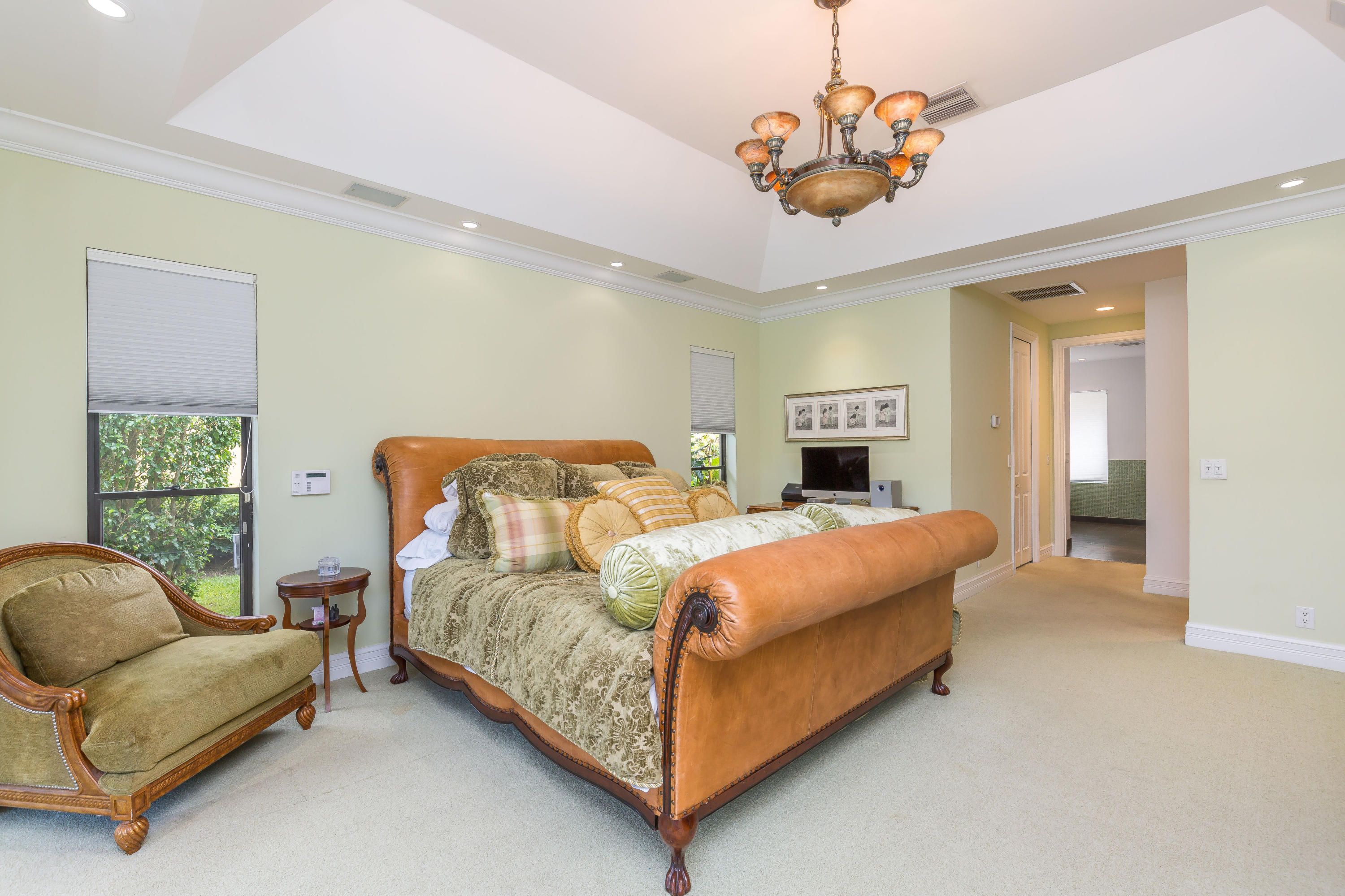 5776 Hamilton Way Boca Raton, FL 33496 - Photo 6 of 11 Master