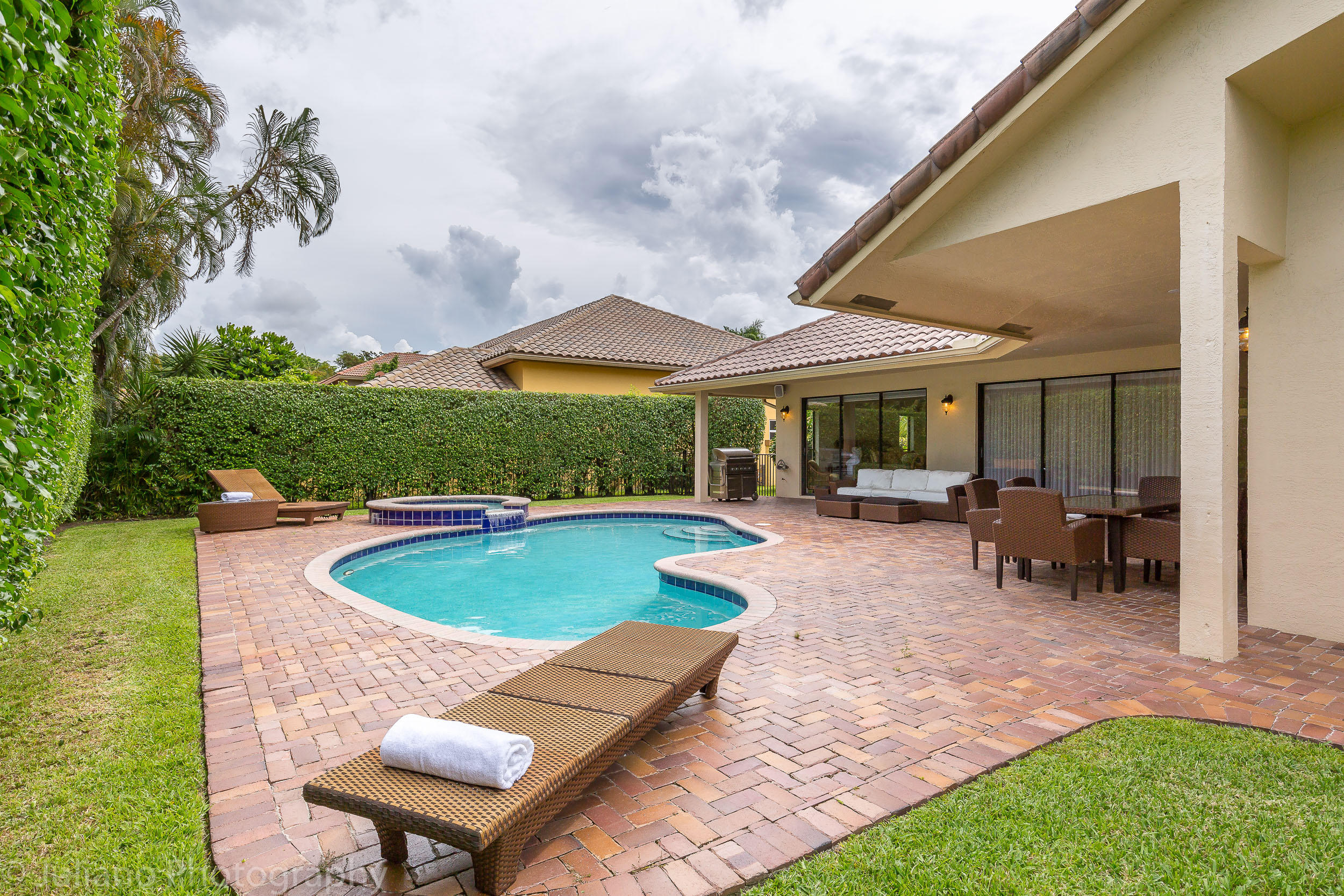 5776 Hamilton Way Boca Raton, FL 33496 - Photo 10 of 11 Back