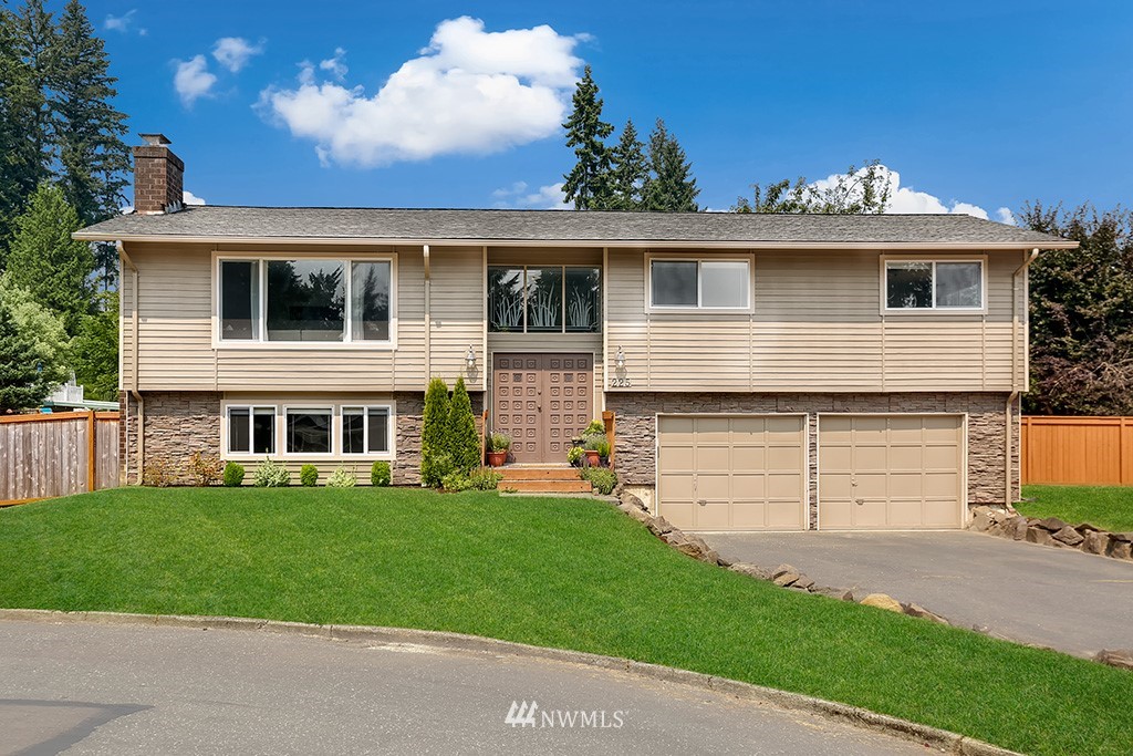 225 225th Street Southeast Bothell, WA 98021 - Photo 1 of 25