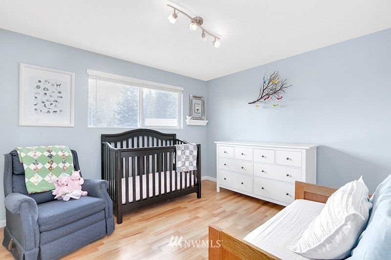 225 225th Street Southeast Bothell, WA 98021 - Photo 11 of 25