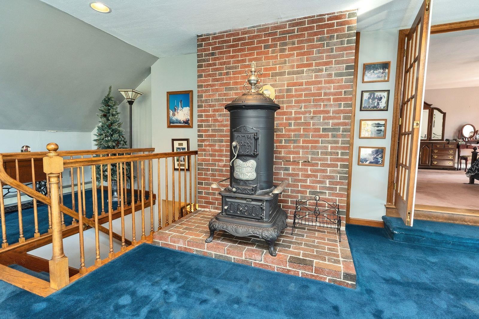 13 Johns Drive Hooksett, NH 03106 - Photo 14 of 55