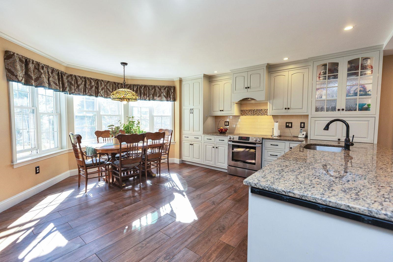 13 Johns Drive Hooksett, NH 03106 - Photo 2 of 55