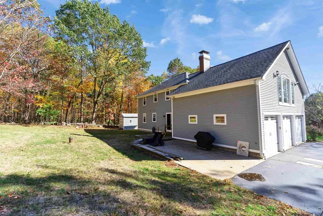 $799,900 | 13 Johns Drive, Hooksett, NH 03106