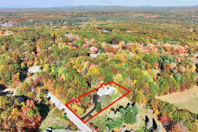 $799,900 | 13 Johns Drive, Hooksett, NH 03106