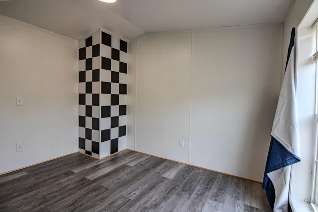 $240,000 | 2752 West Mosherville Road, Jonesville, MI 49250