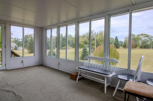 $240,000 | 2752 West Mosherville Road, Jonesville, MI 49250