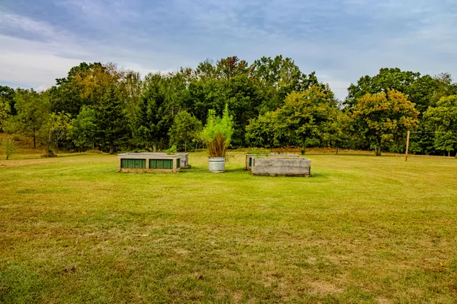 $240,000 | 2752 West Mosherville Road, Jonesville, MI 49250