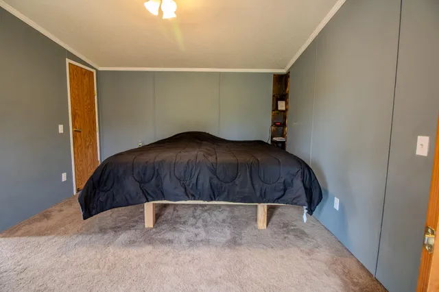 $240,000 | 2752 West Mosherville Road, Jonesville, MI 49250