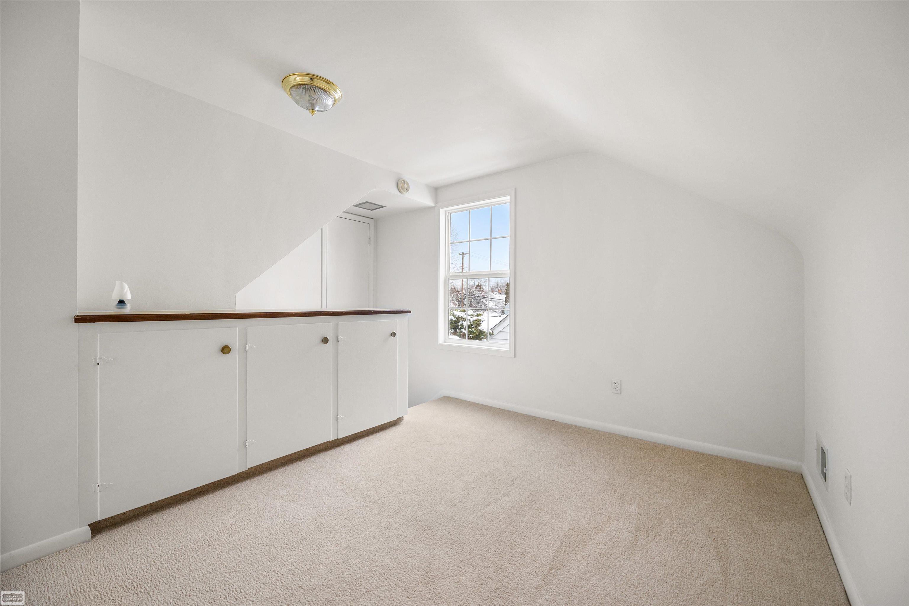 1240 West Eleven Mile Road Berkley, MI 48072 - Photo 22 of 43
