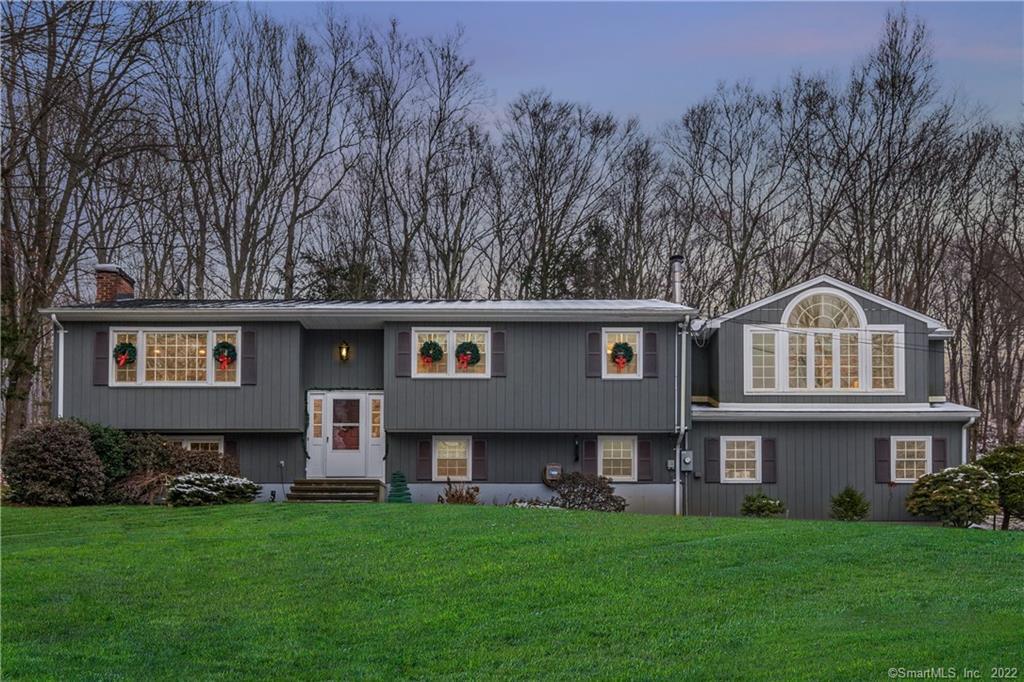 125 Edgewood Road Guilford, CT 06437 - Photo 1 of 1