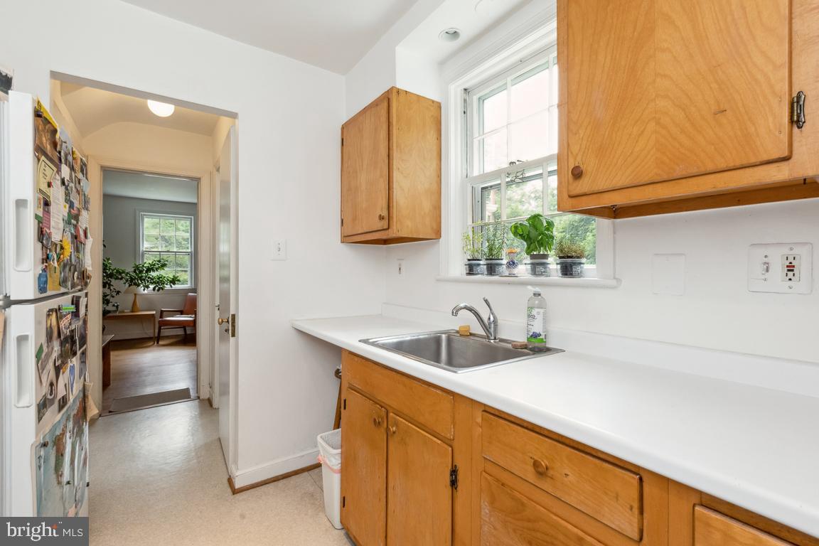 7129 Fairfax Road Bethesda, MD 20814 - Photo 19 of 42 Gallery Image 19