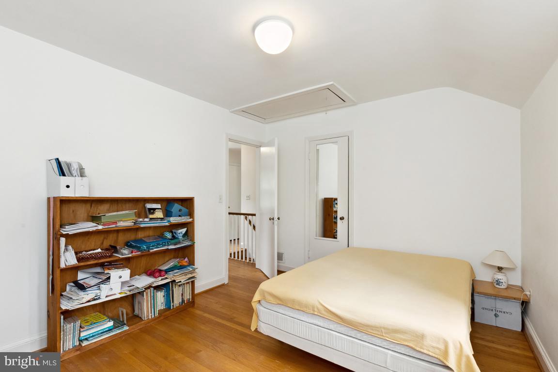 7129 Fairfax Road Bethesda, MD 20814 - Photo 22 of 42 Gallery Image 22